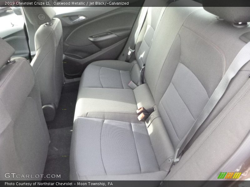 Oakwood Metallic / Jet Black/­Galvanized 2019 Chevrolet Cruze LS