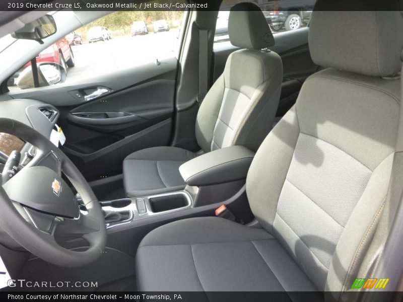 Oakwood Metallic / Jet Black/­Galvanized 2019 Chevrolet Cruze LS