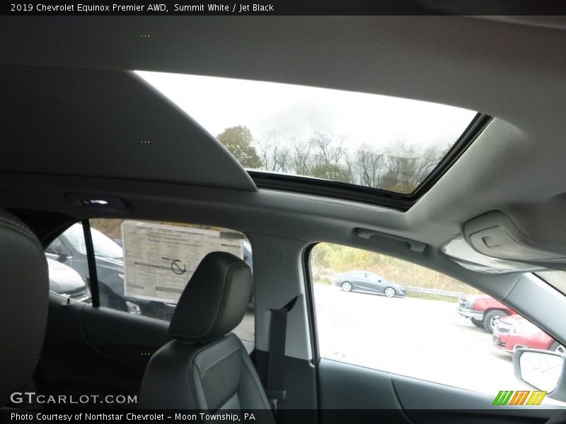 Summit White / Jet Black 2019 Chevrolet Equinox Premier AWD