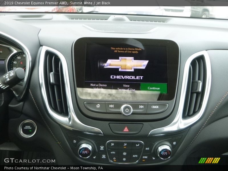 Summit White / Jet Black 2019 Chevrolet Equinox Premier AWD