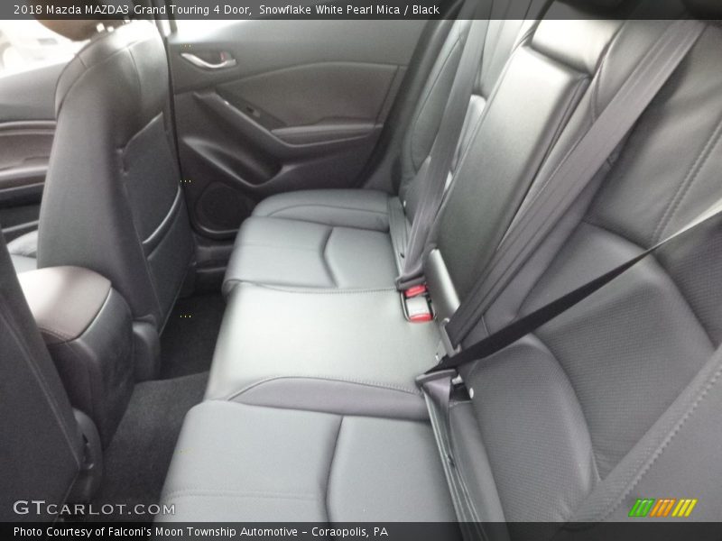 Snowflake White Pearl Mica / Black 2018 Mazda MAZDA3 Grand Touring 4 Door