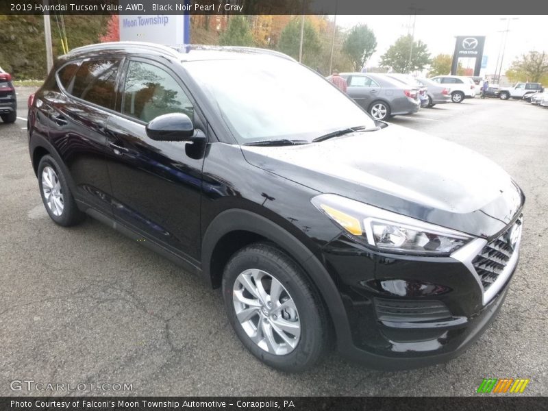 Front 3/4 View of 2019 Tucson Value AWD