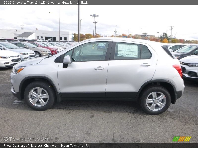 Silver Ice Metallic / Jet Black 2019 Chevrolet Trax LS AWD