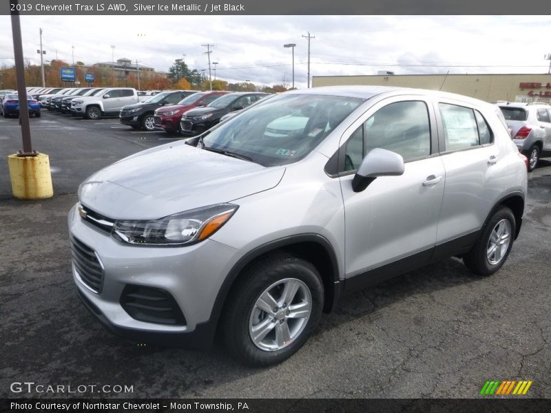 Silver Ice Metallic / Jet Black 2019 Chevrolet Trax LS AWD