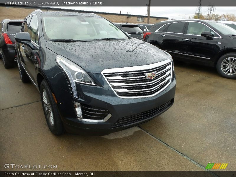 Shadow Metallic / Cirrus 2019 Cadillac XT5 Luxury AWD