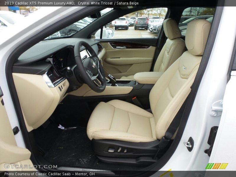  2019 XT5 Premium Luxury AWD Sahara Beige Interior