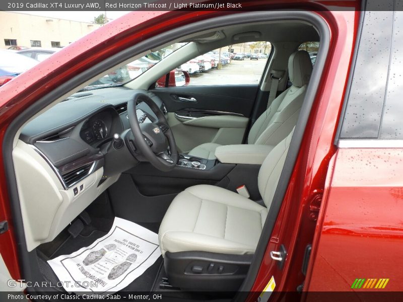 Red Horizon Tintcoat / Light Platinum/Jet Black 2019 Cadillac XT4 Luxury AWD
