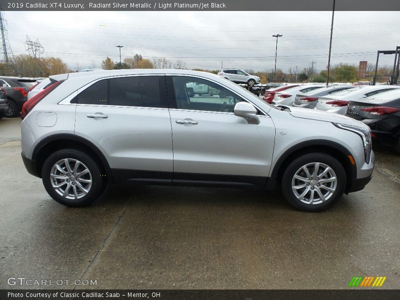  2019 XT4 Luxury Radiant Silver Metallic