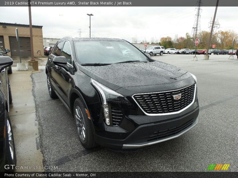 Front 3/4 View of 2019 XT4 Premium Luxury AWD