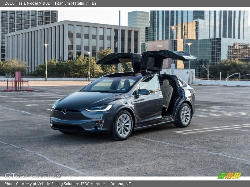 Front 3/4 View of 2016 Model X 90D