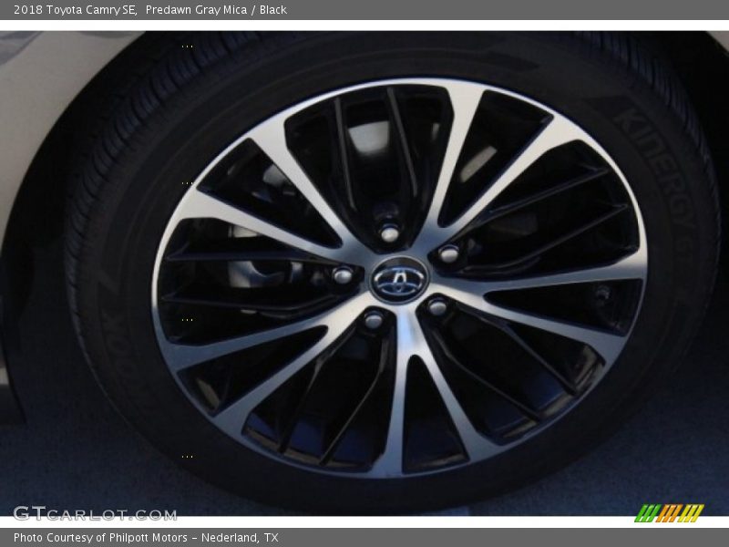 Predawn Gray Mica / Black 2018 Toyota Camry SE
