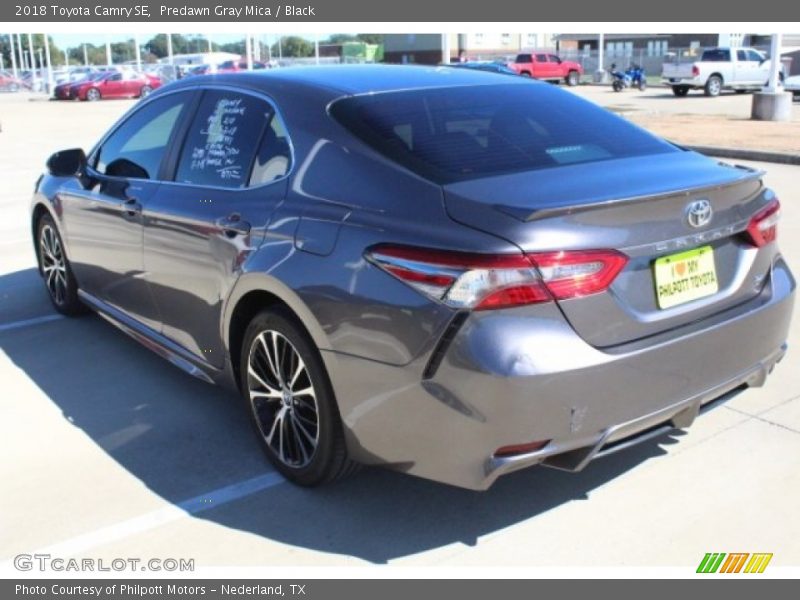 Predawn Gray Mica / Black 2018 Toyota Camry SE