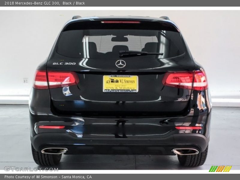 Black / Black 2018 Mercedes-Benz GLC 300