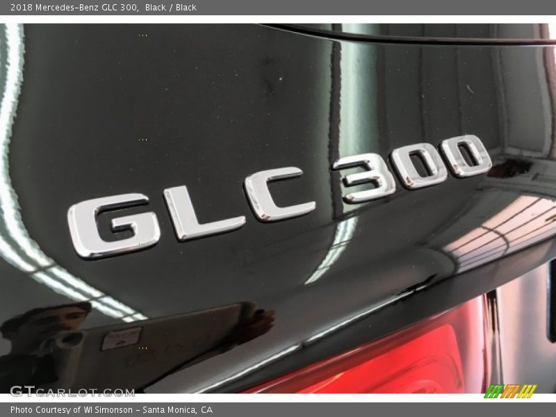 Black / Black 2018 Mercedes-Benz GLC 300