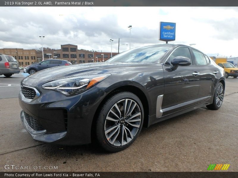 Front 3/4 View of 2019 Stinger 2.0L AWD