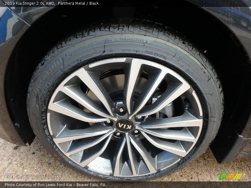  2019 Stinger 2.0L AWD Wheel