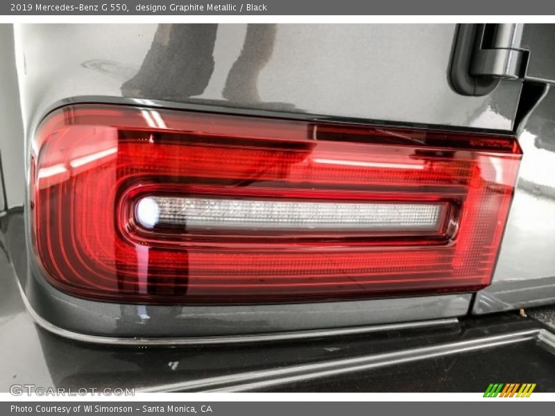 designo Graphite Metallic / Black 2019 Mercedes-Benz G 550