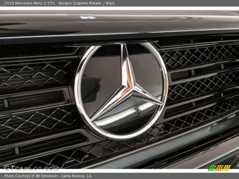 designo Graphite Metallic / Black 2019 Mercedes-Benz G 550