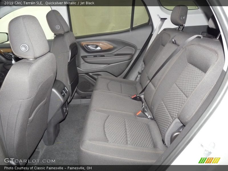Quicksilver Metallic / Jet Black 2019 GMC Terrain SLE