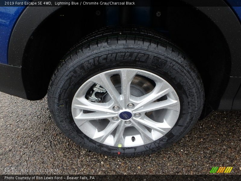 Lightning Blue / Chromite Gray/Charcoal Black 2019 Ford Escape SE 4WD