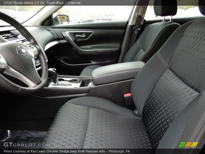 Super Black / Charcoal 2018 Nissan Altima 2.5 SV