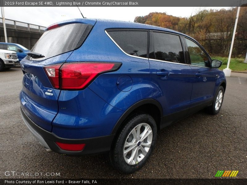 Lightning Blue / Chromite Gray/Charcoal Black 2019 Ford Escape SE 4WD