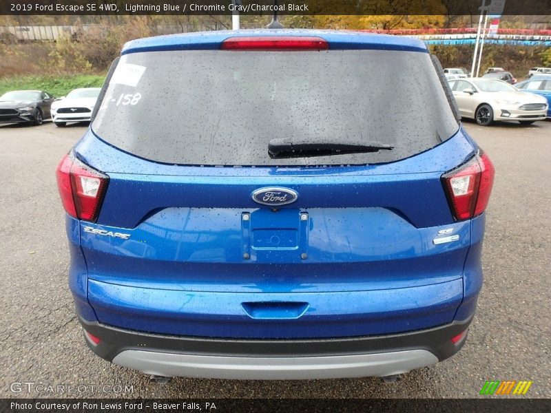 Lightning Blue / Chromite Gray/Charcoal Black 2019 Ford Escape SE 4WD