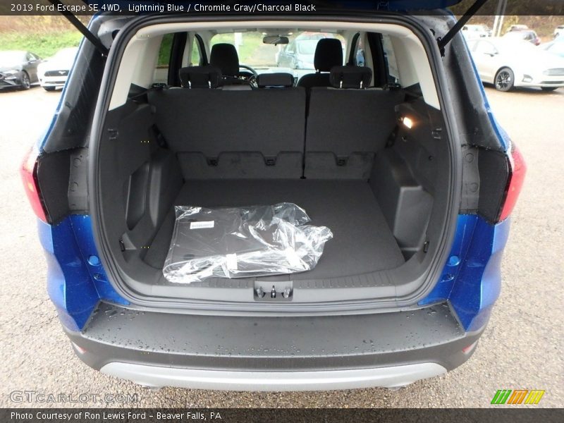Lightning Blue / Chromite Gray/Charcoal Black 2019 Ford Escape SE 4WD