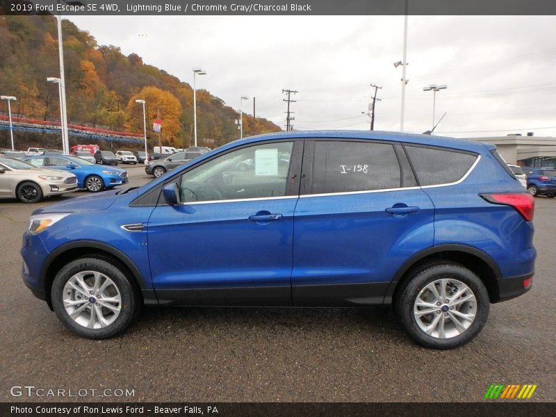 Lightning Blue / Chromite Gray/Charcoal Black 2019 Ford Escape SE 4WD
