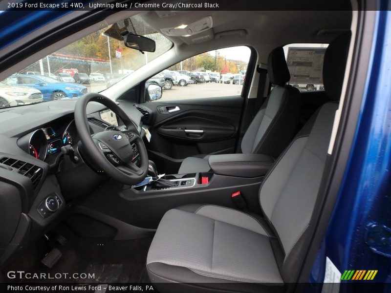 Front Seat of 2019 Escape SE 4WD