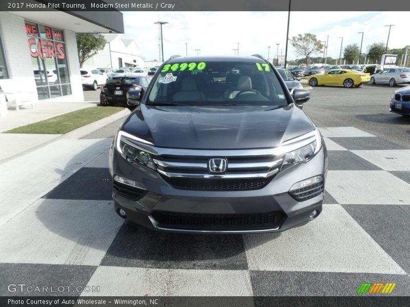 Modern Steel Metallic / Gray 2017 Honda Pilot Touring