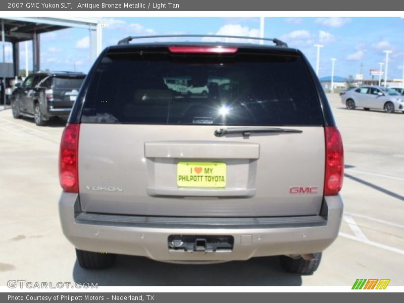 Antique Bronze Metallic / Light Tan 2007 GMC Yukon SLT