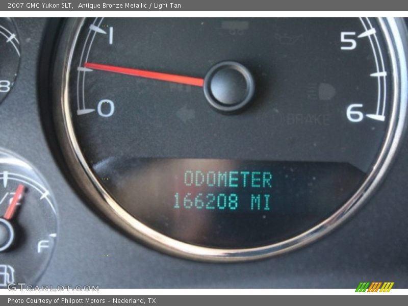 Antique Bronze Metallic / Light Tan 2007 GMC Yukon SLT