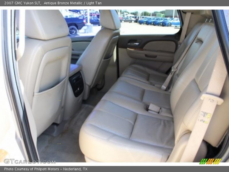 Antique Bronze Metallic / Light Tan 2007 GMC Yukon SLT