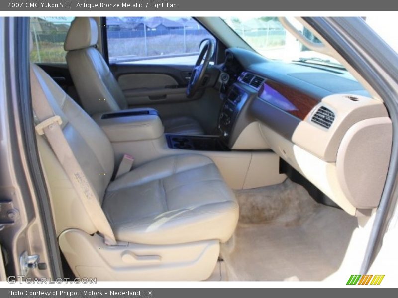 Antique Bronze Metallic / Light Tan 2007 GMC Yukon SLT