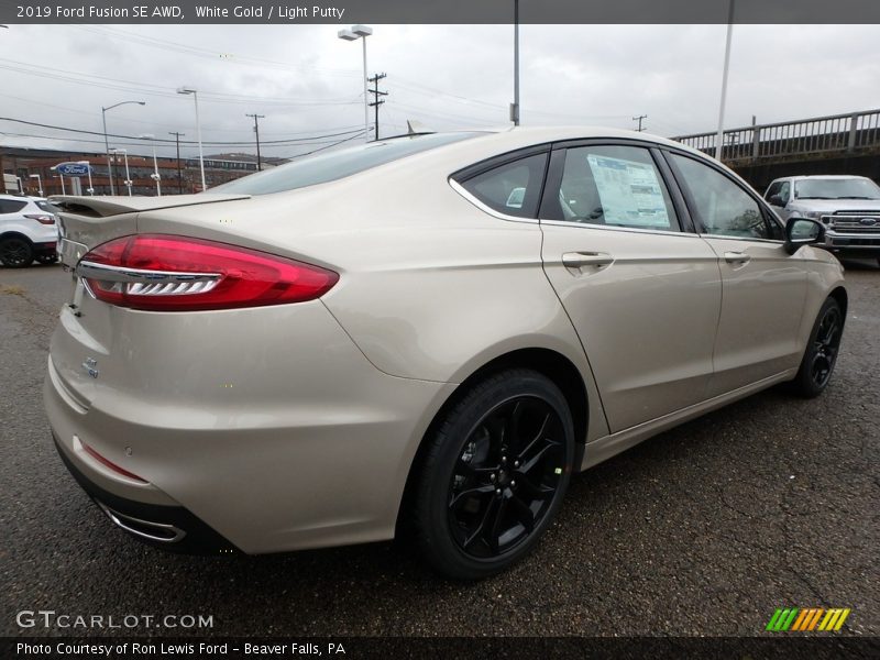 White Gold / Light Putty 2019 Ford Fusion SE AWD