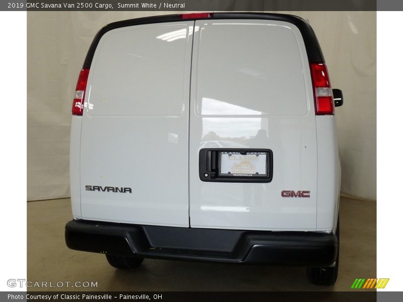 Summit White / Neutral 2019 GMC Savana Van 2500 Cargo