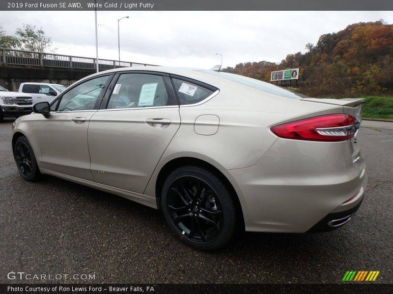 White Gold / Light Putty 2019 Ford Fusion SE AWD
