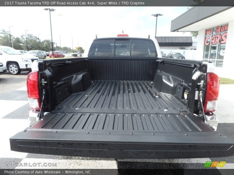 Super White / TRD Graphite 2017 Toyota Tacoma TRD Off Road Access Cab 4x4