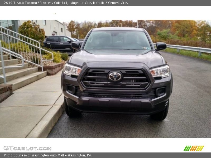 Magnetic Gray Metallic / Cement Gray 2019 Toyota Tacoma SR Access Cab 4x4