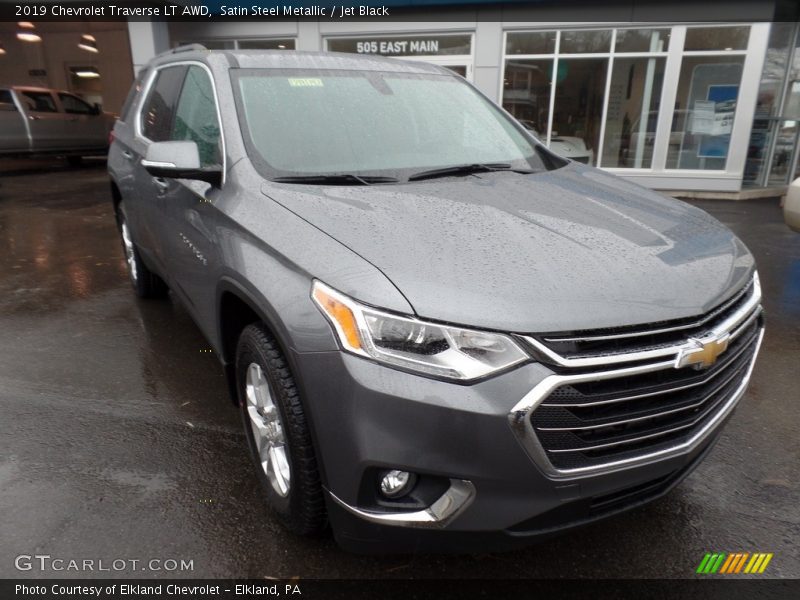 Satin Steel Metallic / Jet Black 2019 Chevrolet Traverse LT AWD