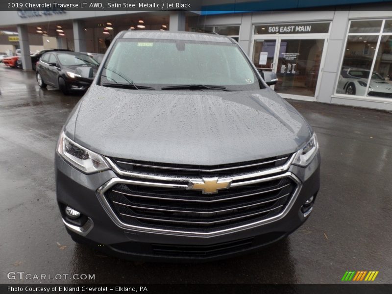 Satin Steel Metallic / Jet Black 2019 Chevrolet Traverse LT AWD
