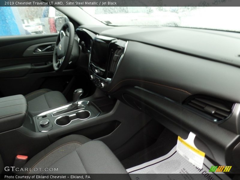 Satin Steel Metallic / Jet Black 2019 Chevrolet Traverse LT AWD