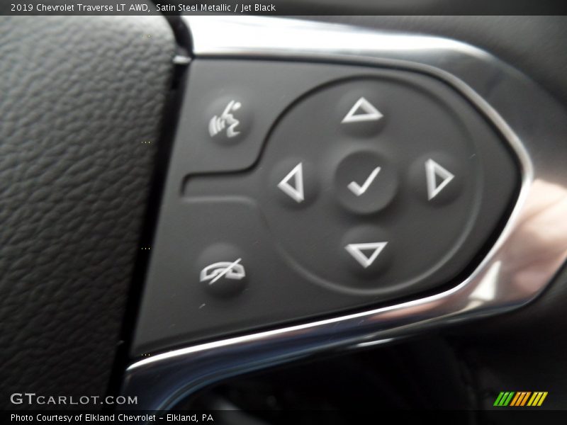 Satin Steel Metallic / Jet Black 2019 Chevrolet Traverse LT AWD