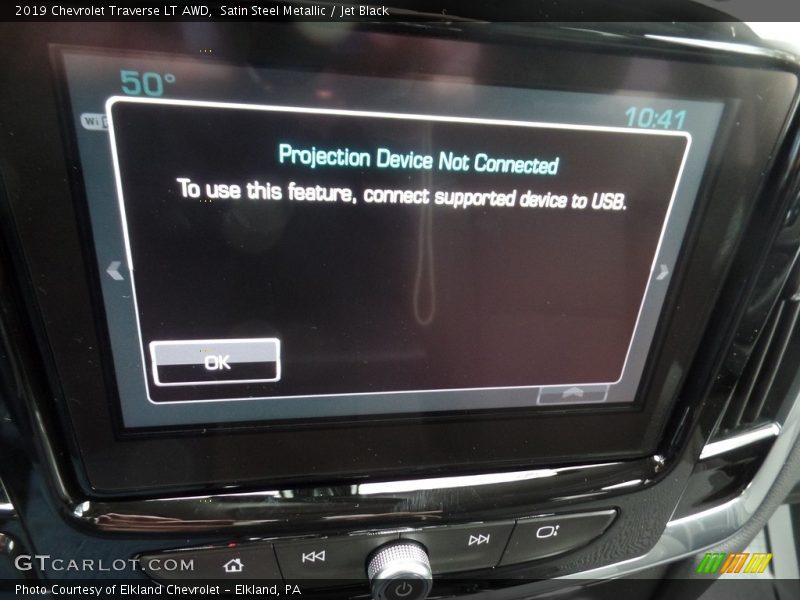 Satin Steel Metallic / Jet Black 2019 Chevrolet Traverse LT AWD