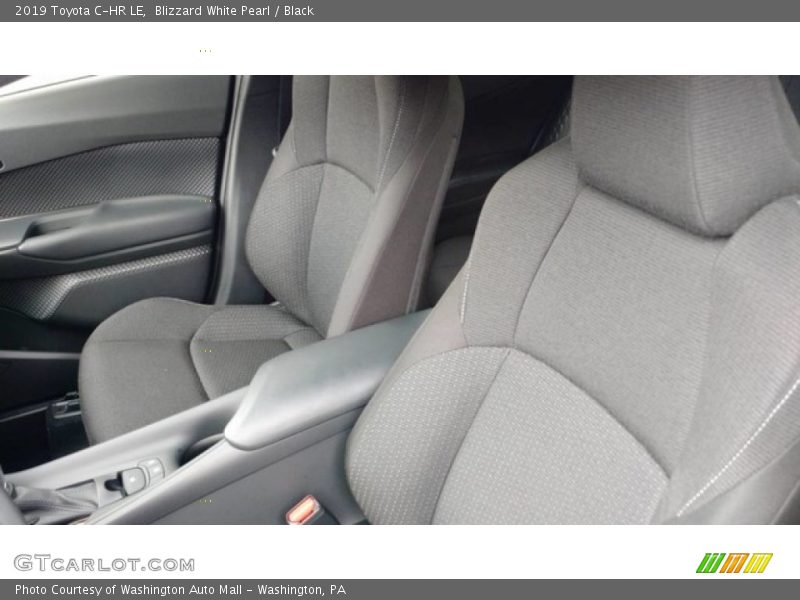 Blizzard White Pearl / Black 2019 Toyota C-HR LE