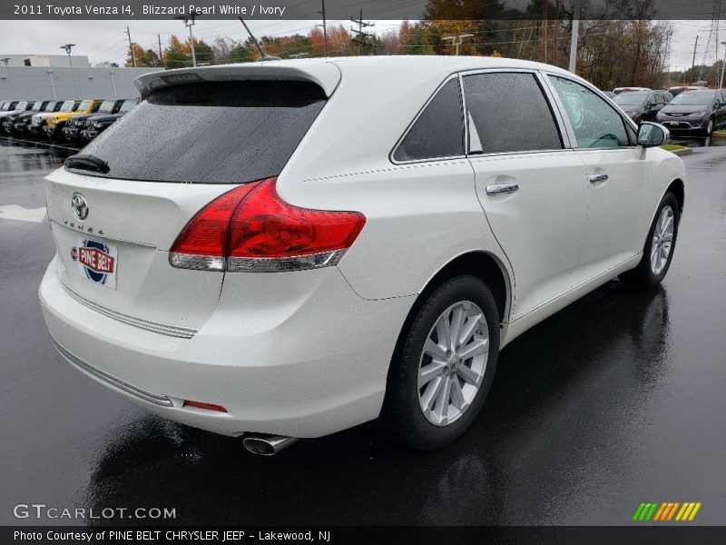 Blizzard Pearl White / Ivory 2011 Toyota Venza I4