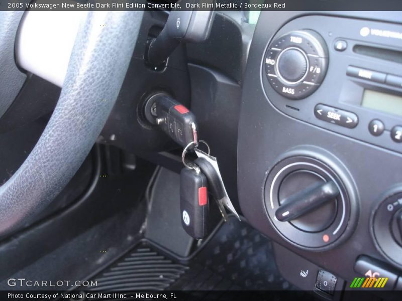 Dark Flint Metallic / Bordeaux Red 2005 Volkswagen New Beetle Dark Flint Edition Convertible
