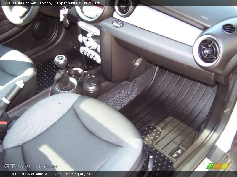 Pepper White / Grey/Black 2008 Mini Cooper Hardtop