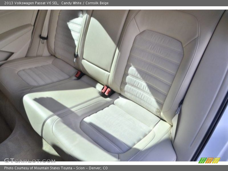 Candy White / Cornsilk Beige 2013 Volkswagen Passat V6 SEL